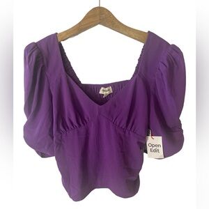 Open Edit Cropped Blouse